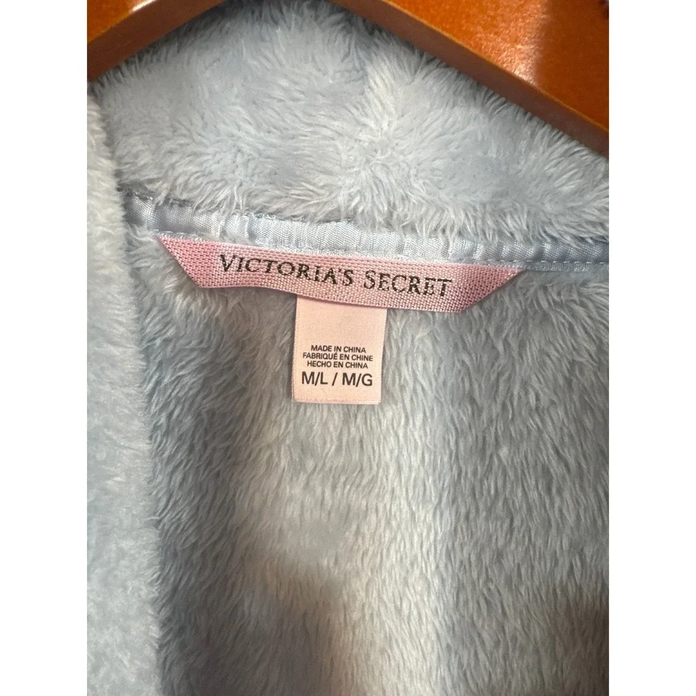 Victorias Secret Light Blue Plush Fleece‎ Short Robe Love Embroidered ML